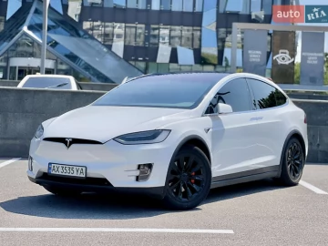 Авто Tesla Model X 2018 № 7807780