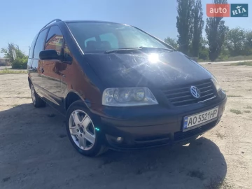 Авто Volkswagen Sharan 2002 № 7807806