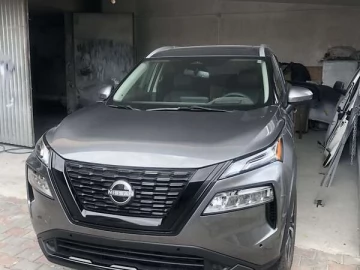 Авто Nissan Rogue 2023 № 7807888