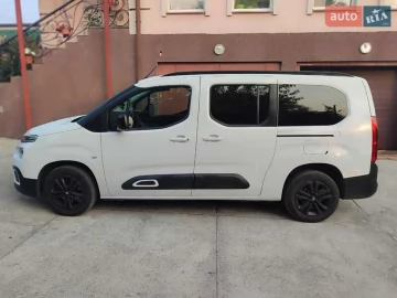 Авто Citroen Berlingo 2023 № 7807891