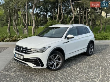 Авто Volkswagen Tiguan 2022 № 7807910