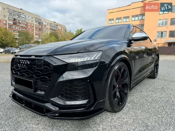 Авто Audi Rs Q8 2020 № 7807918