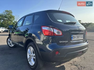 Авто Nissan Qashqai 2010 № 7807976