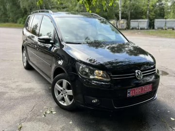 Авто Volkswagen Touran 2011 № 7807979