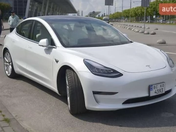 Авто Tesla Model 3 2019 № 7808037