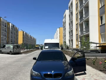 Авто BMW 5 Series 2003 № 7808132