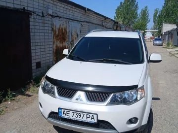 Авто Mitsubishi Outlander Xl 2008 № 7808137