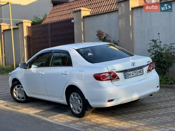 Авто Toyota Corolla 2010 № 7808150