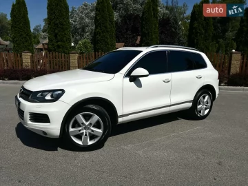 Авто Volkswagen Touareg 2010 № 7808182