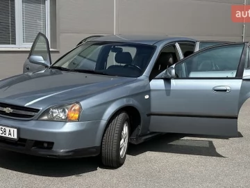 Авто Chevrolet Evanda 2005 № 7808230