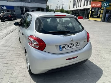 Авто Peugeot 208 2014 № 7808231
