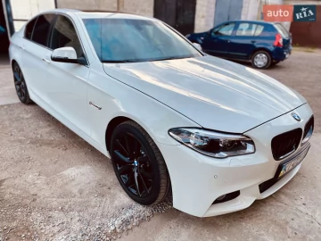 Авто BMW 5 Series 2015 № 7808321