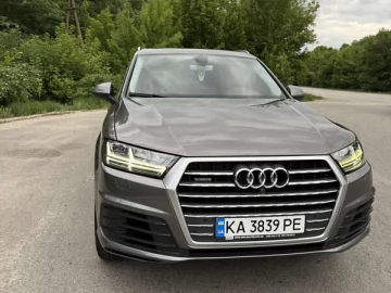 Авто Audi Q7 2015 № 7808336