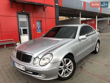 Авто Mercedes E-Class 2003 № 7808396