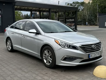 Авто Hyundai Sonata 2015 № 7808445