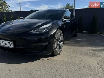 Авто Tesla Model 3 2019 № 7808490
