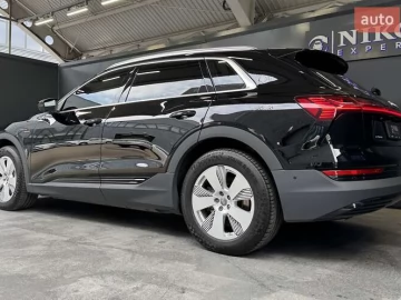 Авто Audi E-Tron 2020 № 7808520