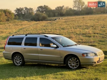 Авто Volvo V70 2005 № 7808533