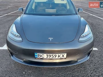 Авто Tesla Model 3 2019 № 7808664