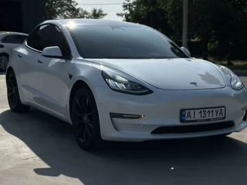 Авто Tesla Model 3 2018 № 7808677