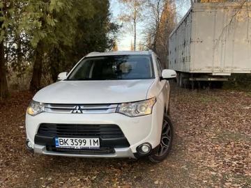 Авто Mitsubishi Outlander 2014 № 7808680