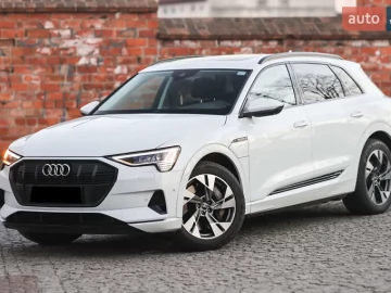 Авто Audi E-Tron 2022 № 7808718