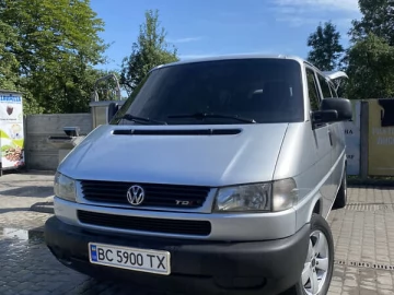 Авто Volkswagen Caravelle 2002 № 7808833