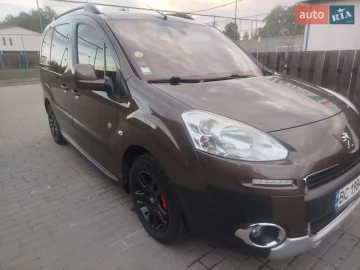 Авто Peugeot Partner 2013 № 7808838