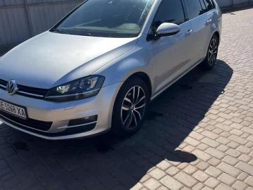 Авто Volkswagen Golf 2014 № 7808847