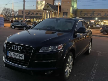 Авто Audi Q7 2008 № 7808860