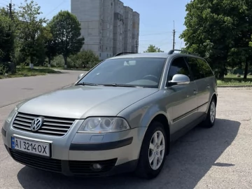 Авто Volkswagen Passat 2004 № 7808949
