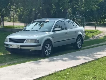 Авто Volkswagen Passat 2000 № 7808963