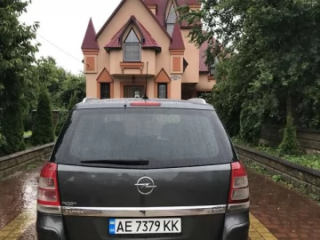 Авто Opel Zafira 2009 № 7808990