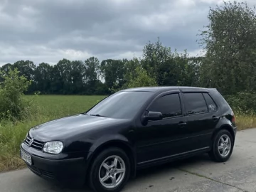 Авто Volkswagen Golf 2002 № 7809004