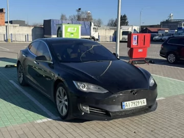 Авто Tesla Model S 2013 № 7809018