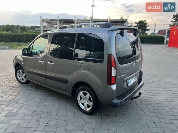 Авто Peugeot Partner 2010 № 7809027