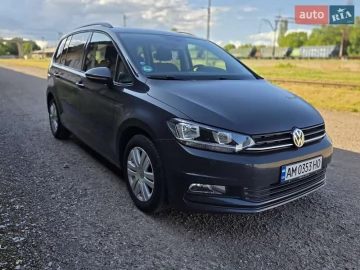 Авто Volkswagen Touran 2016 № 7809099