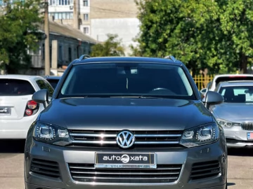 Авто Volkswagen Touareg 2014 № 7809122