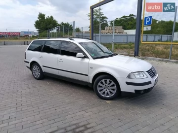 Авто Volkswagen Passat 2001 № 7809223