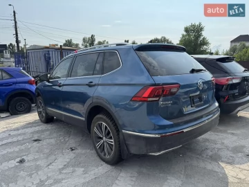 Авто Volkswagen Tiguan 2019 № 7809324