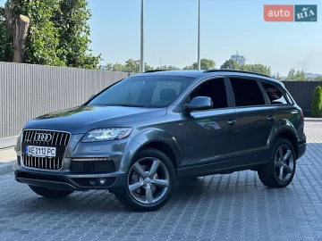 Авто Audi Q7 2015 № 7809396
