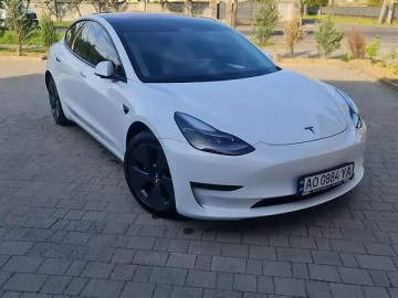 Авто Tesla Model 3 2021 № 7809404