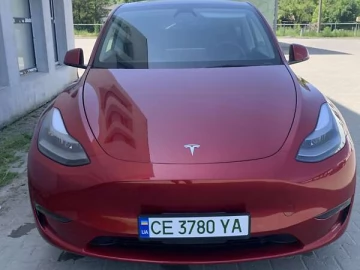 Авто Tesla Model Y 2024 № 7809423