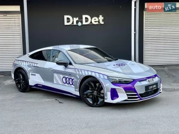 Авто Audi Rs E-Tron Gt 2024 № 7809448