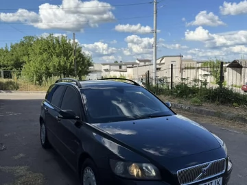 Авто Volvo V50 2006 № 7809494
