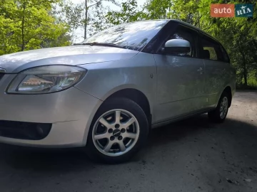 Авто Skoda Fabia 2009 № 7809503