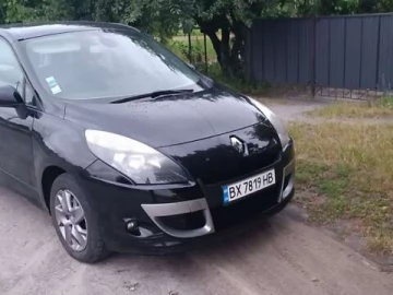 Авто Renault Scenic 2011 № 7809558