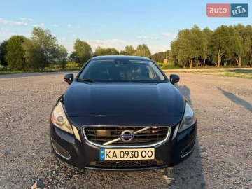 Авто Volvo S60 2012 № 7809621
