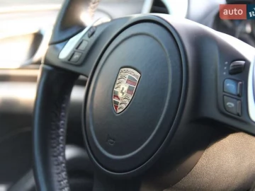 Авто Porsche Cayenne 2011 № 7809660