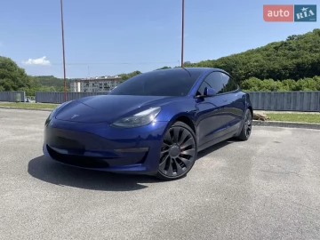 Авто Tesla Model 3 2022 № 7809679